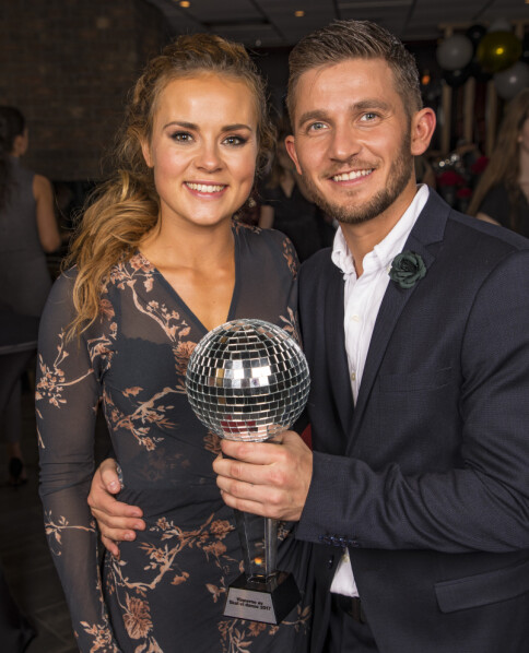 TIL TOPPS: Helene og Jørgen vant «Skal vi danse» i 2017. Året etter bekreftet de at de var blitt et par. Foto: Tor Lindseth / Se og Hør TIL TOPPS: Helene og Jørgen vant «Skal vi danse» i 2017. Året etter bekreftet de at de var blitt et par. Foto: Tor Lindseth / Se og Hør